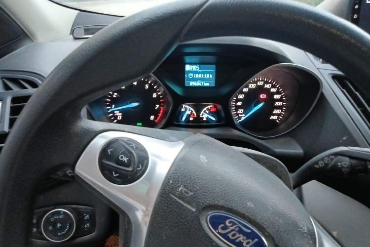 Used Ford Kuga 2015 1.5L GTDi Two-Wheel-Drive Comfort Model Instrument Cluster