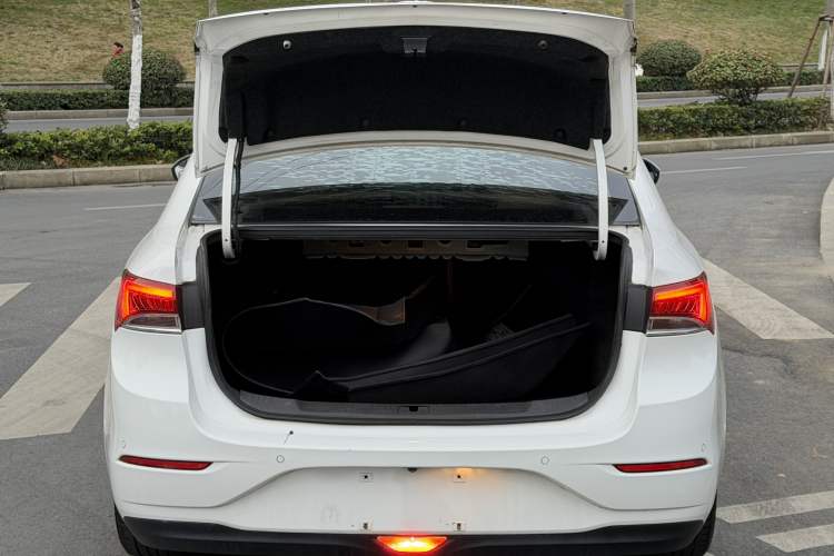 Used Buick GT 2018 18T Automatic Flagship Model