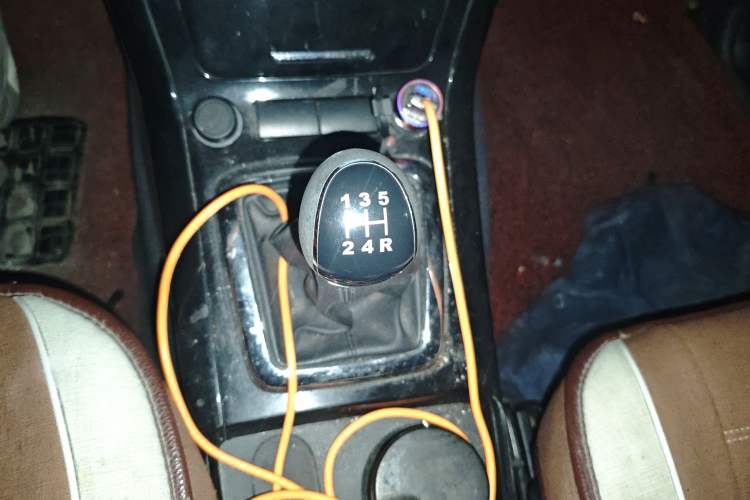 Used HYOSOW S3 2015 1.5L Luxury Model China V Standard
