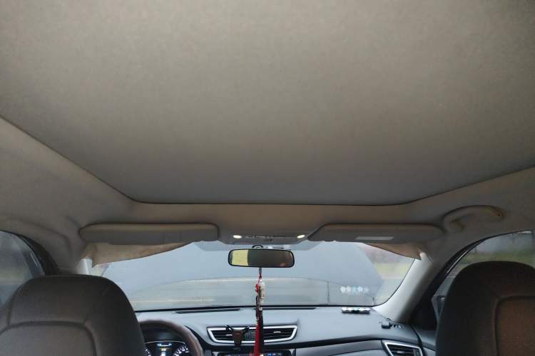 Used Nissan X-Trail 2015 2.0L CVT Comfort MAX Edition 2WD Headliner