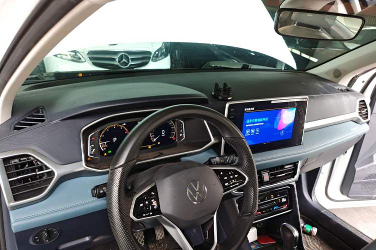 Used Volkswagen Tharu 2023 300TSI Two-Wheel-Drive Full Moon Edition