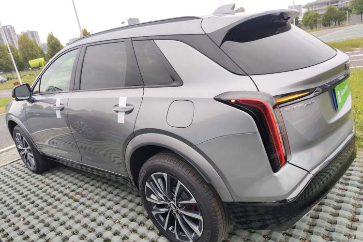 Used Cadillac XT5 2025 2.0T Prestige Version