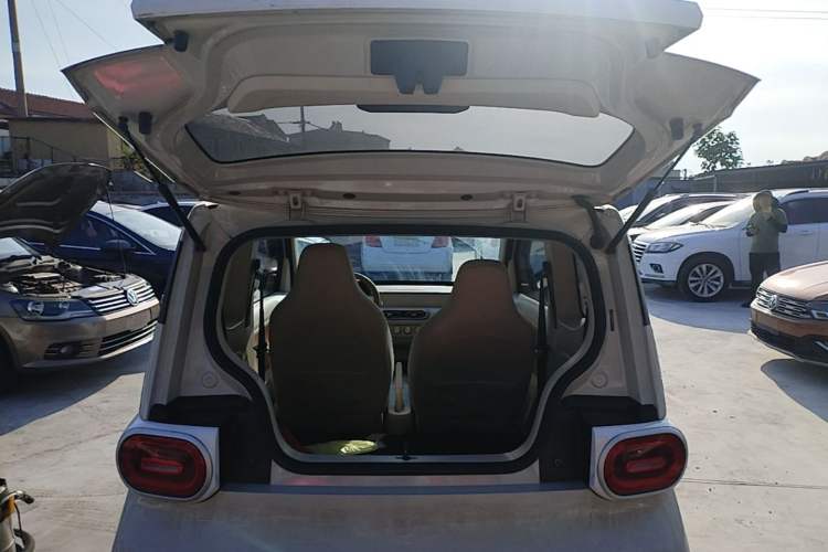Used Wuling Hongguang MINIEV 2024 3rd Generation 215km Youth Edition
