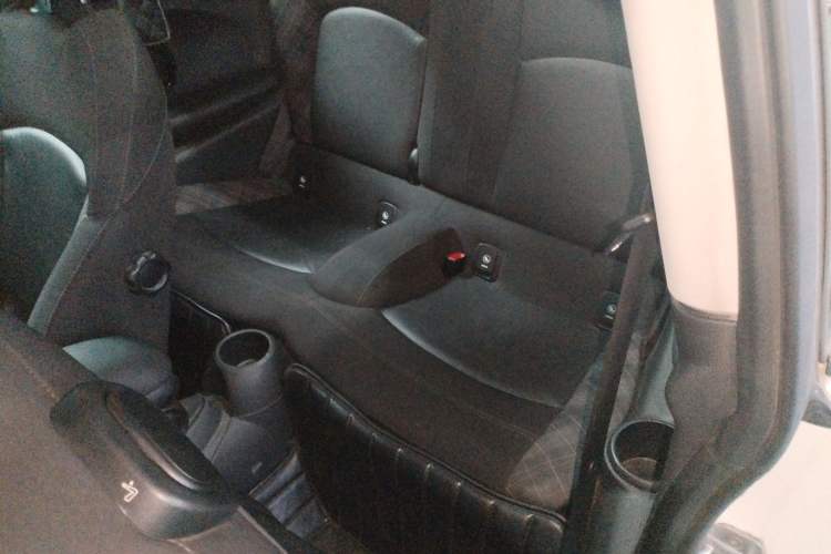 Used MINI 2016 1.5T COOPER Left Rear Seat