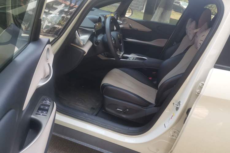 Used BYD Dolphin 2024 Honor Edition 420km Freedom Version
