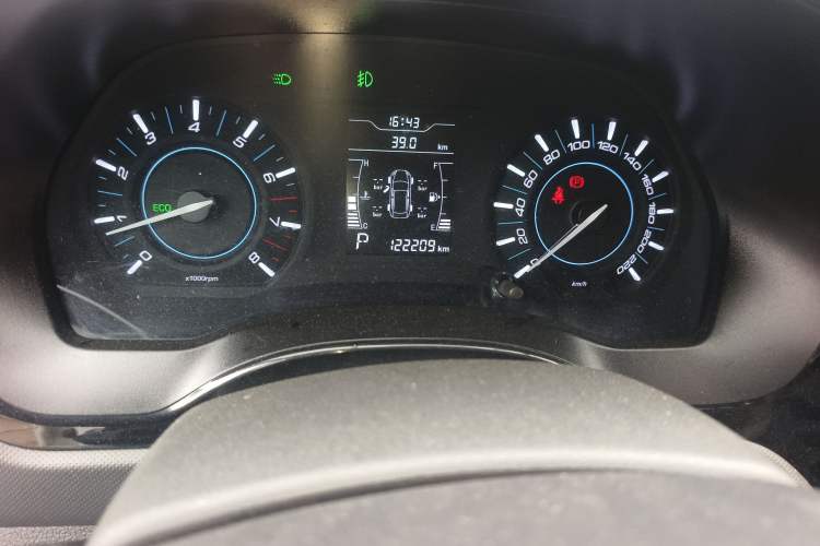 Used Chery Tiggo 3 2016 1.6L CVT ZhiShang Edition