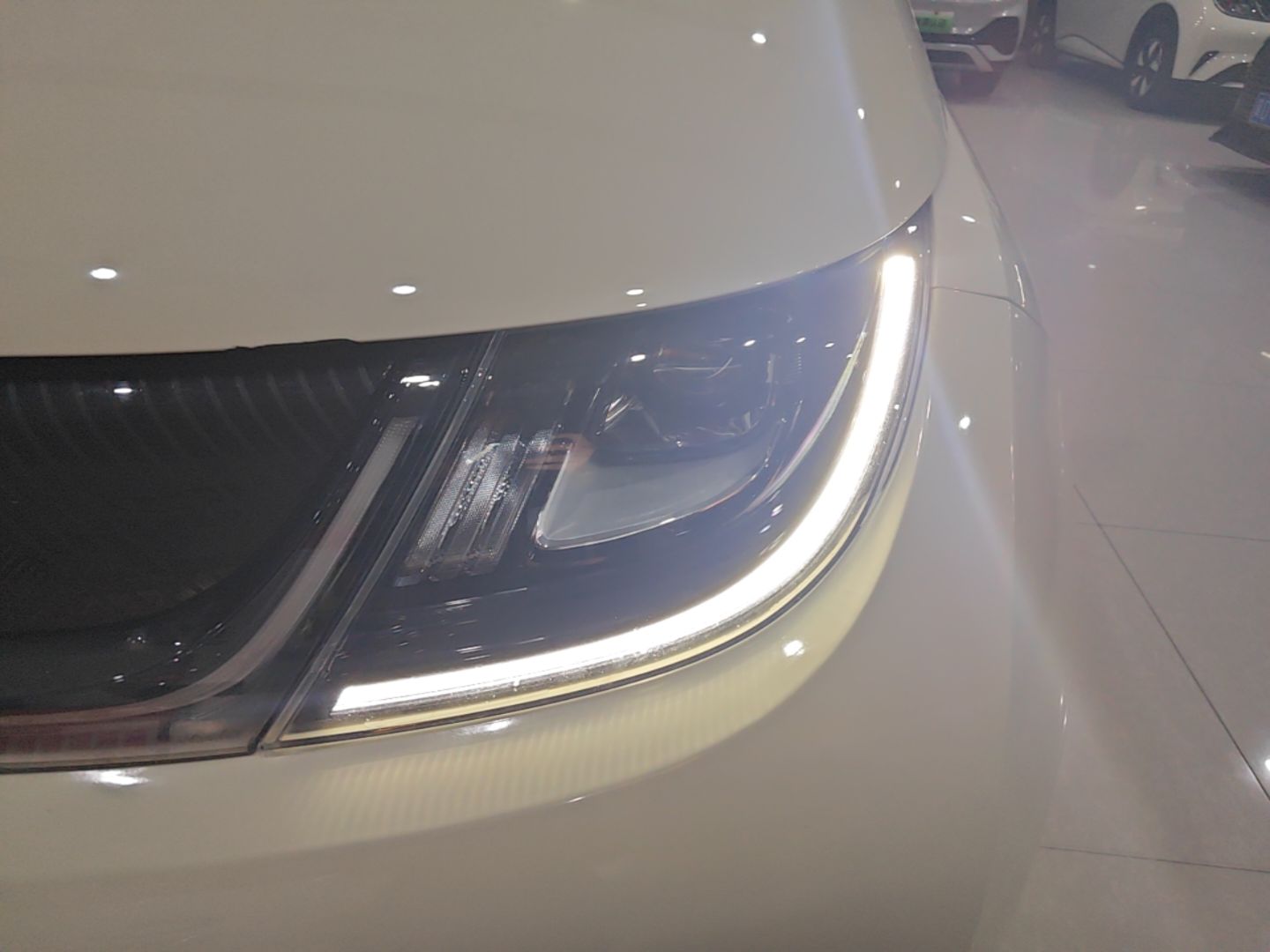 BYD Dolphin 2023 420 km Fashion Edition — снимка 8