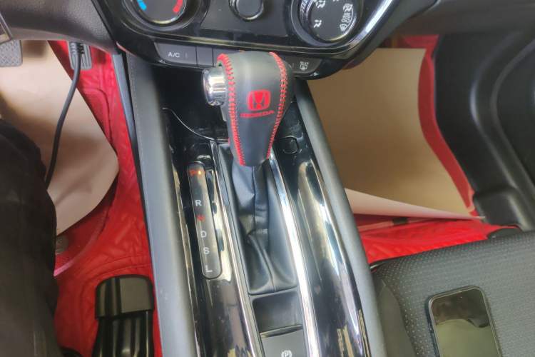 Used Honda Vezel 2020 1.5L CVT Elite Edition
