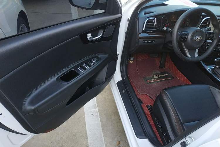 Used Kia K3 (Kai Shen) 2019 1.8L Automatic GLS