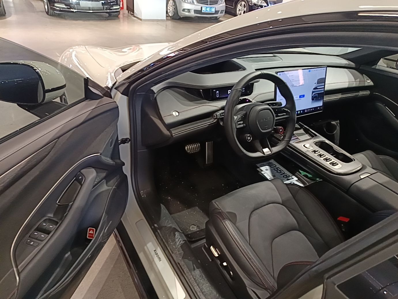 Xiaomi Auto SU7 2024 Four-Wheel Drive Ultra-Long Range Advanced Intelligent Driving Max Edition — снимка 18