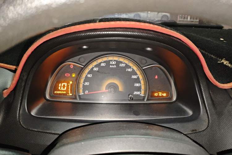 Used Chevrolet Sail 2013 Sedan 1.4L Manual - Youyi Happiness Edition Instrument Cluster