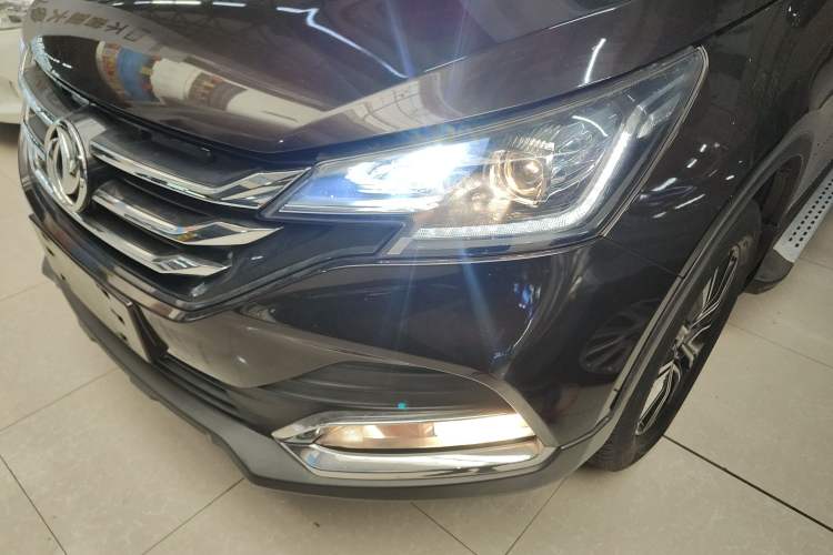 Used Dongfeng Aeolus AX7 2018 Classic 1.4T Manual Elite Model
