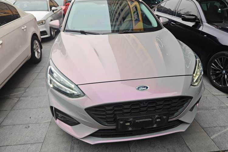 Used Ford Focus 2021 Hatchback EcoBoost 180 Automatic Titanium Edition