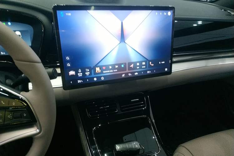 Used BYD Han 2024 EV Glory Edition 605KM Front-Wheel-Drive Premium Model