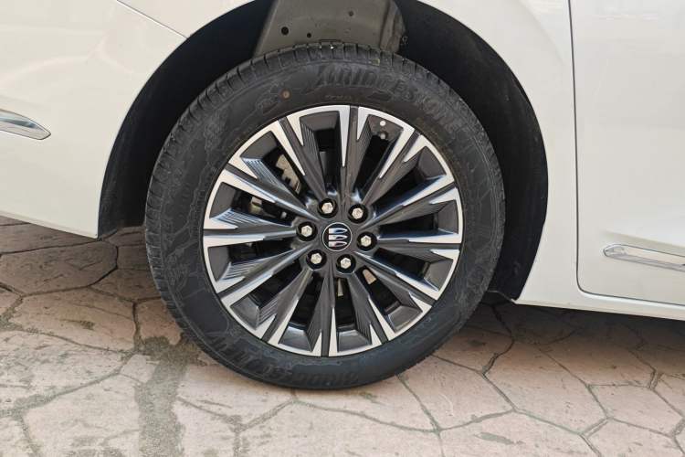 Used Buick GL8 2025 Lu Zun Smart Enjoyment Edition
