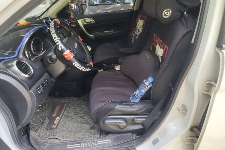 Used Haval H6 2016 Upgraded Model 1.5T Automatic Two-Wheel Drive Elite Version
