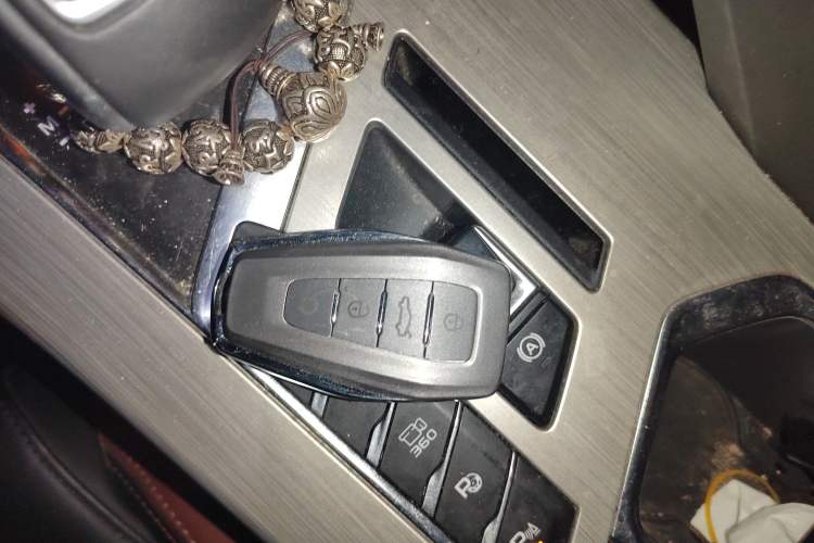 Used Geely Auto Coolray 2019 Sport Model 260T DCT Battle China V Standard