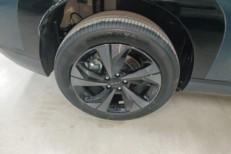 Used AION V 2026 Model Aion Tyrannosaurus Family Edition 520 Zhi Hao Edition
