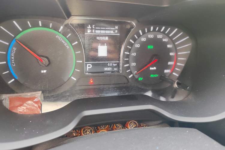 Used GAC Group Qizhi PHEV 2018 1.5L Smart Connect Luxury Edition Odometer Close Up