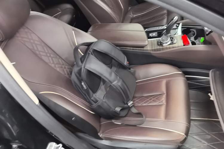 Used BMW 5 Series 2018 Facelifted 530Li Luxury Edition Premium Package