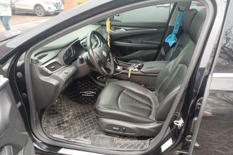 Used Buick LaCrosse 2019 28T Luxury Version
