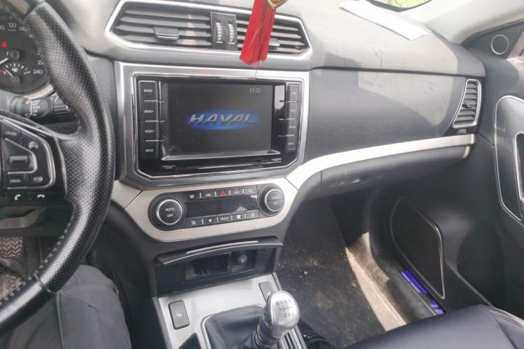 Used Haval H6 Coupe 2015 Blue Label 2.0T Manual Two-Wheel-Drive Elite Model
