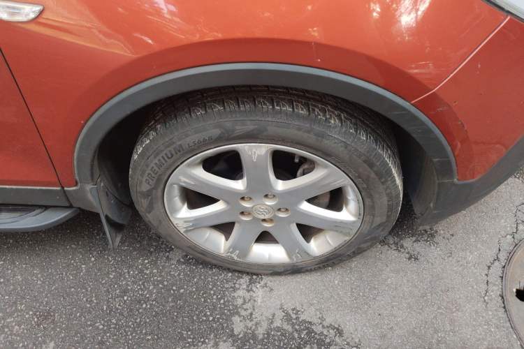 Used Buick Encore 2015 1.4T Automatic Two-Wheel Drive Urban Elite Version
