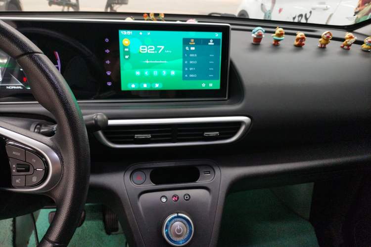 Used ORA White Cat 2020 305 km Luxury Version Audio And AC Panel