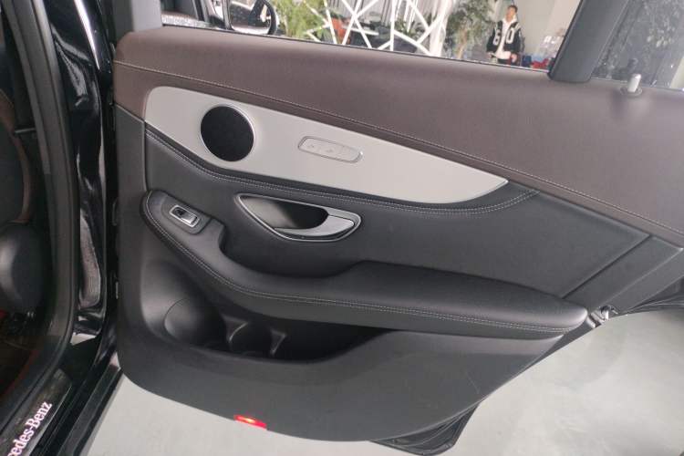 Used Mercedes-Benz GLC 2020 Facelifted GLC 260 L 4MATIC Dynamic Edition
