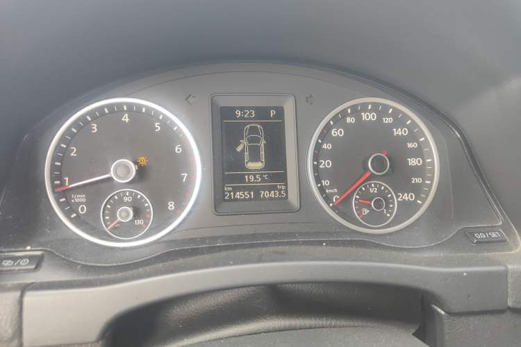 Used Volkswagen Tiguan 2016 280TSI Automatic Two-Wheel-Drive Silk Road Style Edition