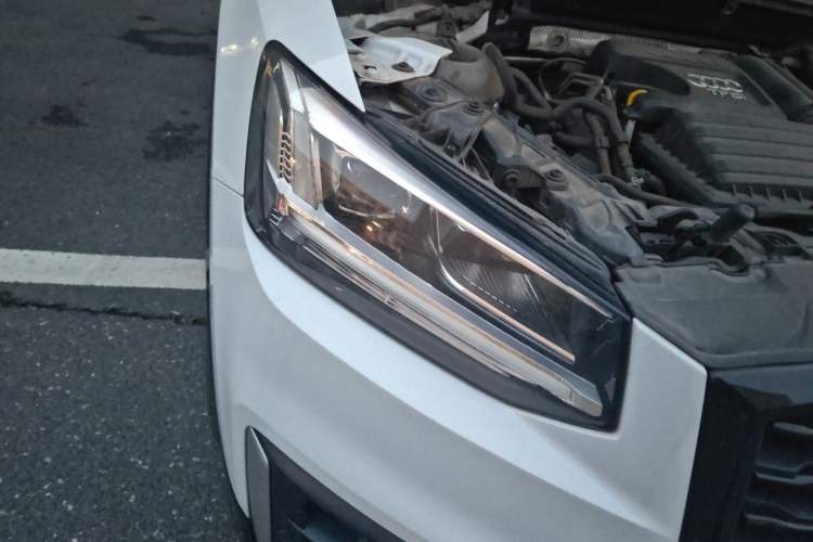 Used Audi Q2L 2018 35 TFSI Fashion Dynamic Version China VI Emission Standard
