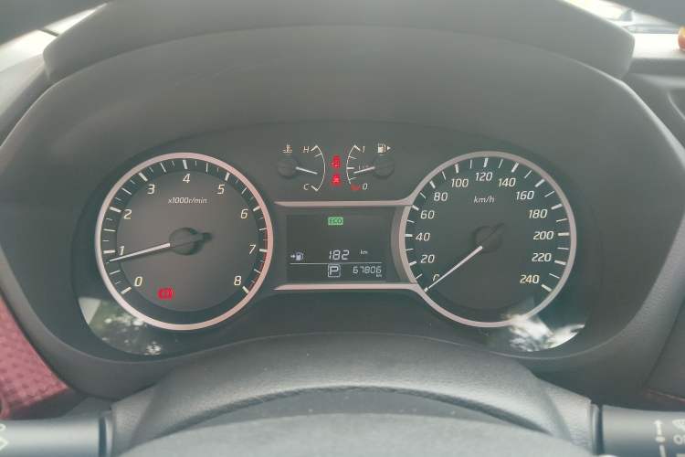 Used Nissan Lannia 2019 1.6L CVT Smart Connect Smart Cool Version China V Standard Instrument Cluster