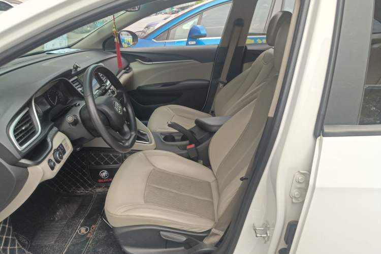 Used Buick GT 2017 15N Automatic Elite Version
