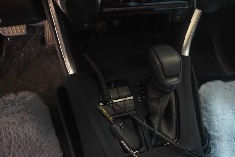 Used Toyota RAV4 2024 2.0L CVT Two-Wheel Drive Urban Edition