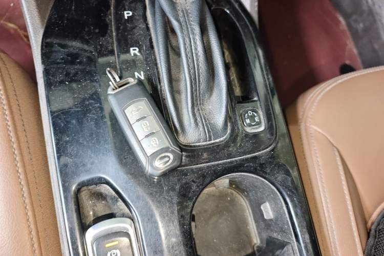 Used GAC Trumpchi GS3 2017 200T Automatic Luxury Edition Vehicle Key