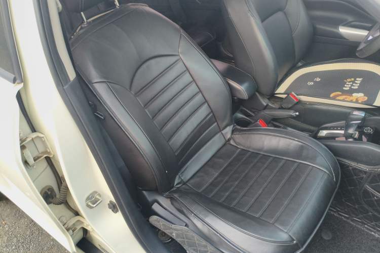 Used Nissan Kicks 2020 1.5L XV CVT Smart Connect Luxury Edition