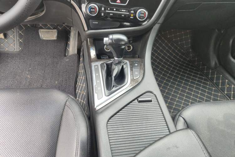 Used Kia K5 2014 2.0L Automatic LUXURY
