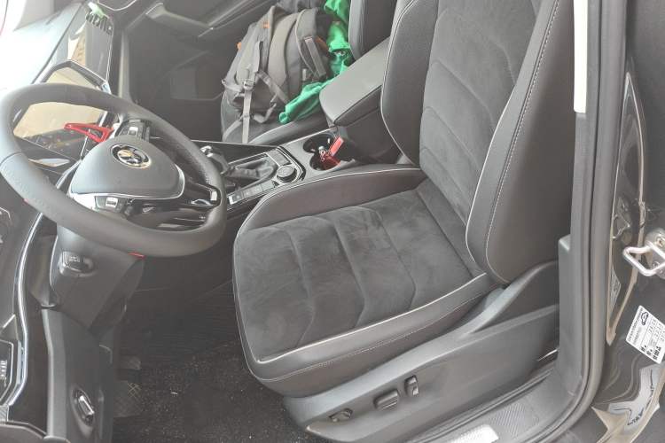 Used Volkswagen Tayron 2020 380TSI Four-Wheel Drive Luxury Connect Pro Edition Left Front Seat