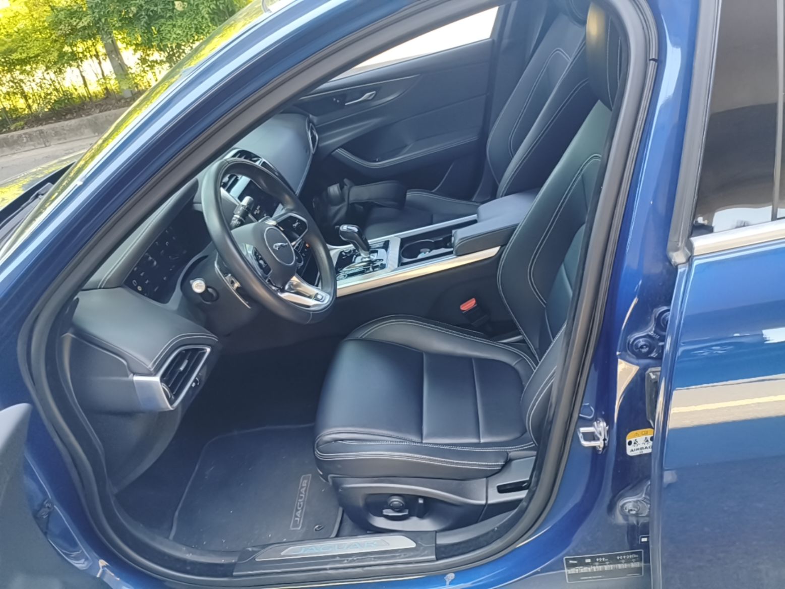 Interior delantero