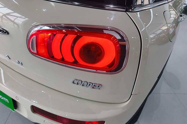 Used MINI Clubman 2016 Revised Version 1.5T COOPER Connoisseur Edition