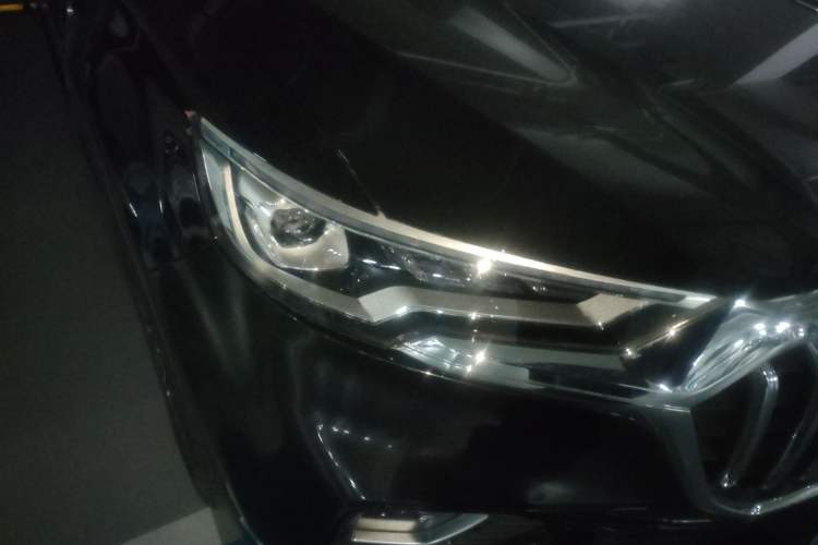 Used Hongqi HS5 2019 2.0T Smart Connect Flagship All-Wheel-Drive Version