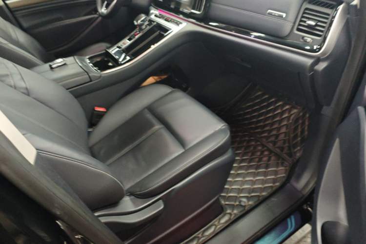 Used GAC Trumpchi M8 2023 Lingxiu Series 390T Prestige Edition