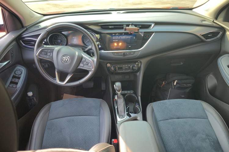 Used Buick Encore GX 2020 20T CVT Two-Wheel Drive Luxury Version Center Console