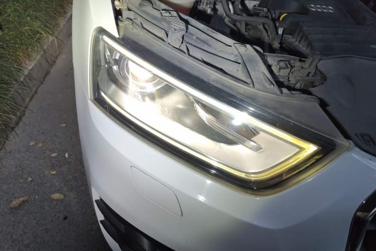 Used Audi Q3 2015 30 TFSI Comfort Model
