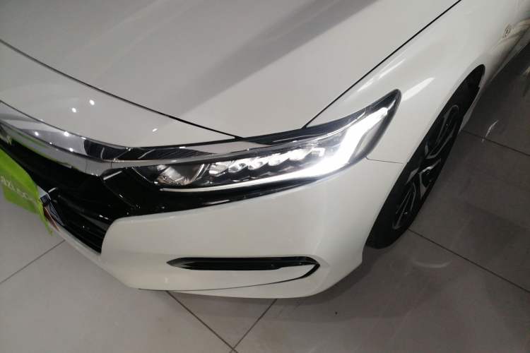 Used Honda Accord 2018 230TURBO Comfort Version National V Left Front Headlight
