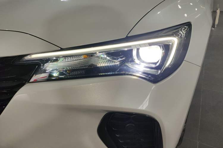 Used Buick Verano 2023 Pro GS Hunter Wind Edition