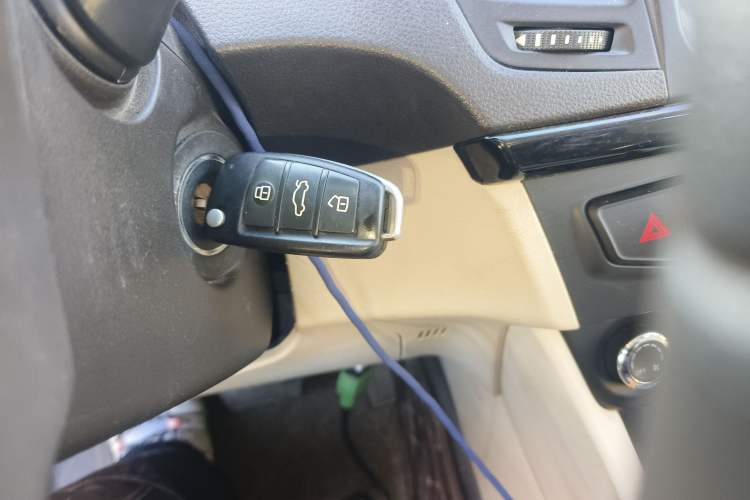 Used Chery Arrizo M7 2015 2.0L CVT Wide Enjoyment Edition 232 Seats