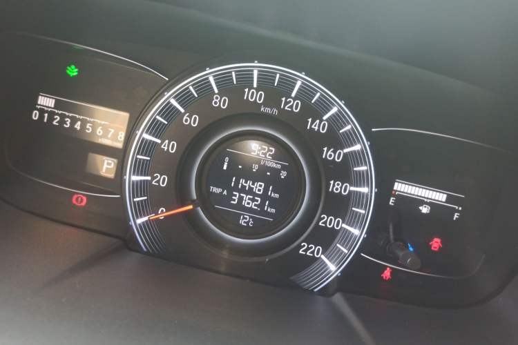 Used Honda Odyssey 2015 Updated Version 2.4L Smart Edition