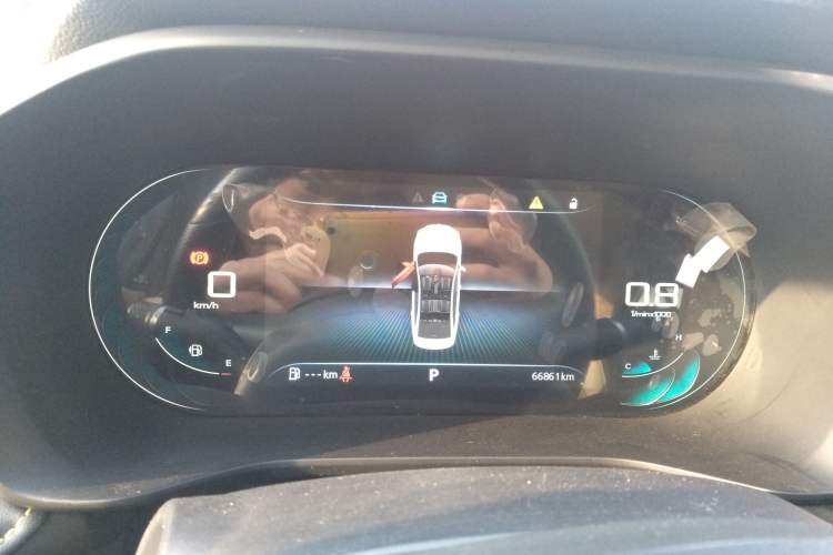 Used Roewe i5 2021 1.5L CVT Diamond Edition
