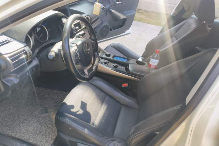 Used Lexus IS 2013 250 Leading Edition
